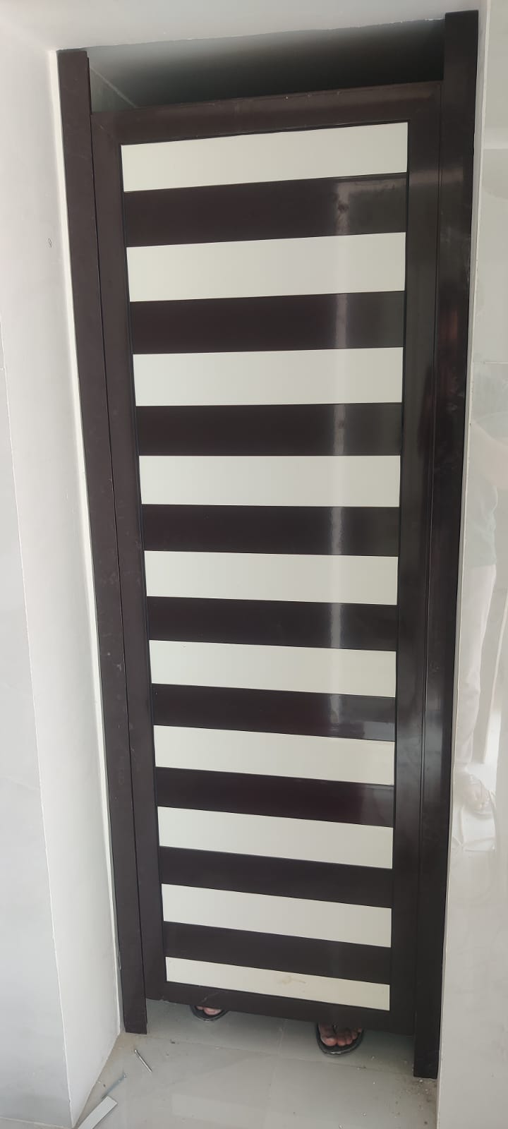 Aluminium Door - Photo 1