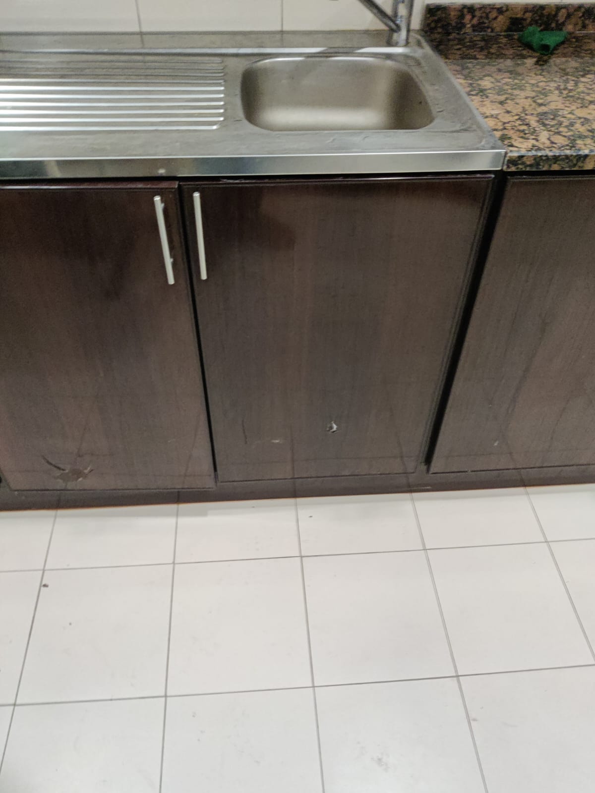 Kitchen Cabinet - Photo 13