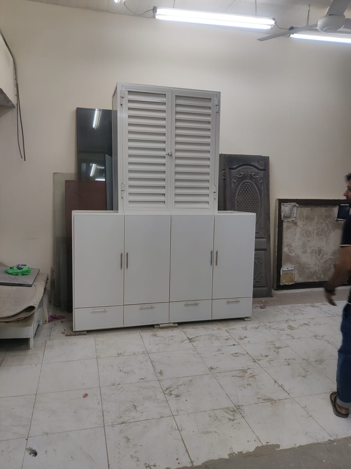 Kitchen Cabinet - Photo 28