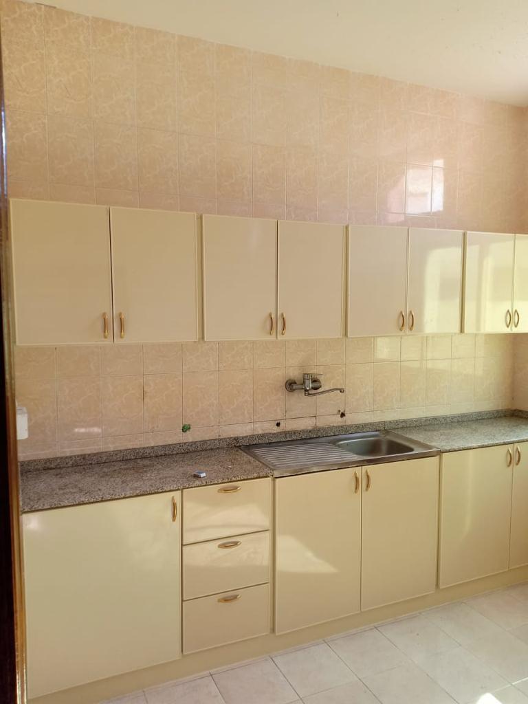 Kitchen Cabinet - Photo 4